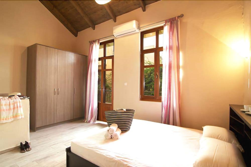 Asikiko Apartment Rethymno (Crete)